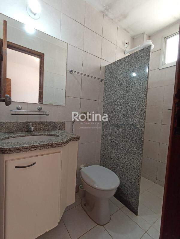 Apartamento à venda, 2 quartos em Uberlândia no bairro Santa Mônica no valor de R$ 270.000,00 - Rotina Imobiliária: 