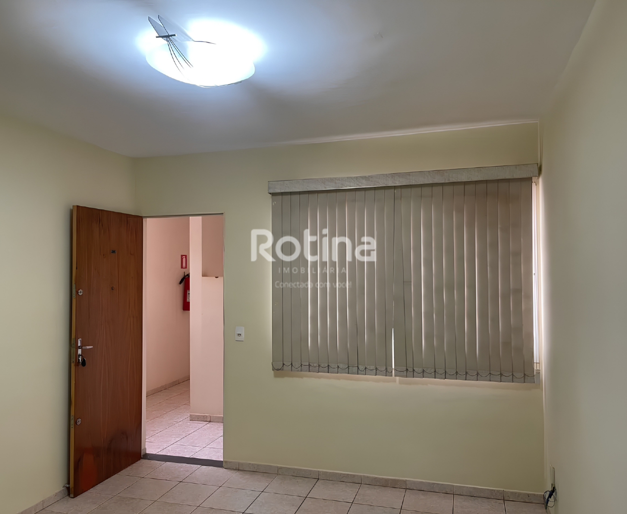 Apartamento à venda, 2 quartos em Uberlândia no bairro Minas Gerais no valor de R$ 180.000,00 - Rotina Imobiliária: 