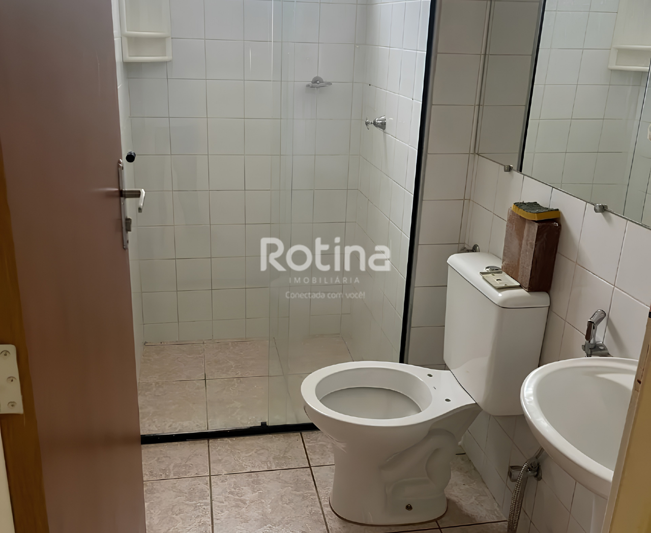 Apartamento à venda, 2 quartos em Uberlândia no bairro Minas Gerais no valor de R$ 180.000,00 - Rotina Imobiliária: 