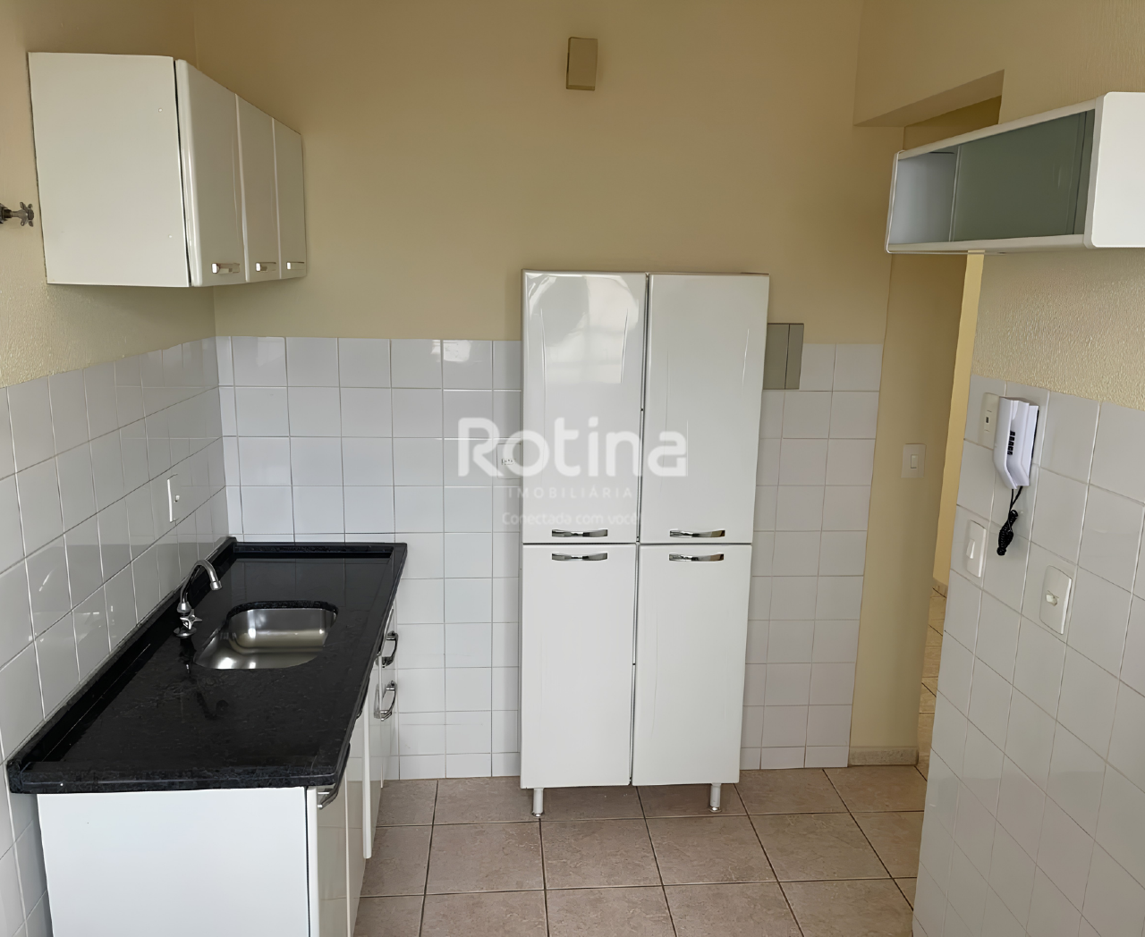 Apartamento à venda, 2 quartos em Uberlândia no bairro Minas Gerais no valor de R$ 180.000,00 - Rotina Imobiliária: 