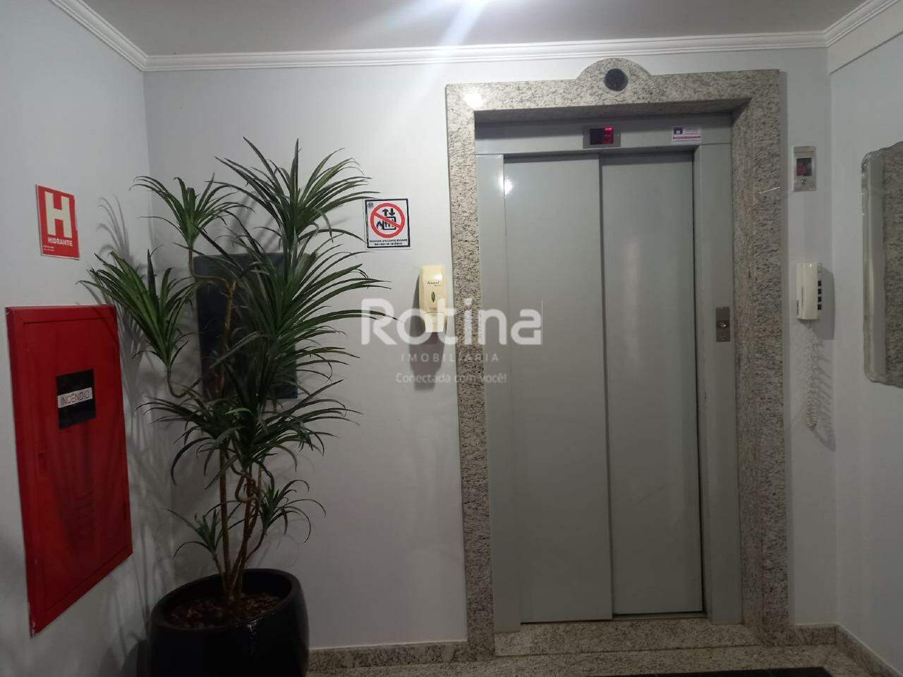 Apartamento à venda, 2 quartos em Uberlândia no bairro Santa Mônica no valor de R$ 380.000,00 - Rotina Imobiliária: 