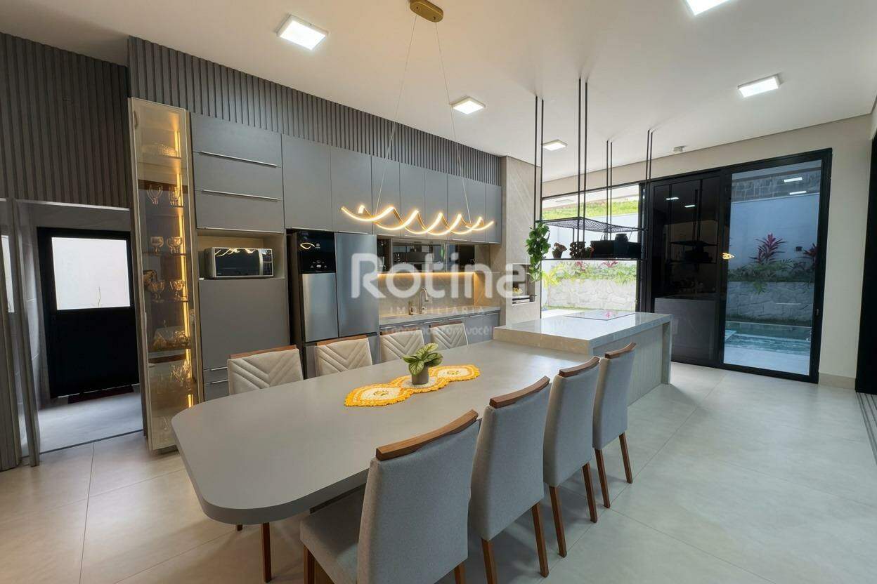 Casa Condomínio Fechado à venda, 3 quartos em Uberlândia no bairro Granja Marileusa no valor de R$ 2.250.000,00 - Rotina Imobiliária: 