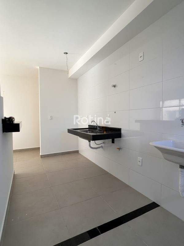 Apartamento à venda, 2 quartos em Uberlândia no bairro Marta Helena no valor de R$ 240.000,00 - Rotina Imobiliária: 