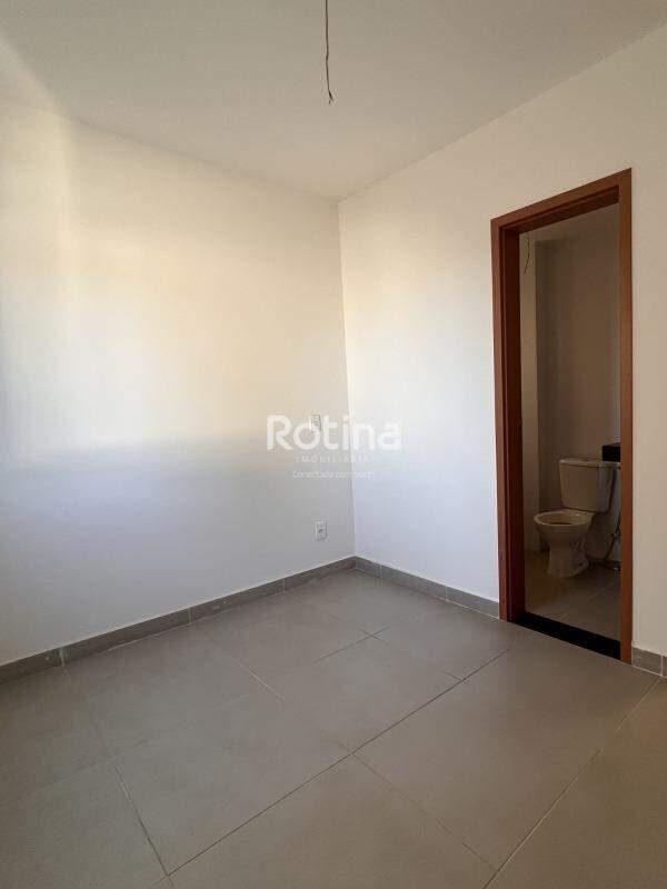 Apartamento à venda, 2 quartos em Uberlândia no bairro Marta Helena no valor de R$ 240.000,00 - Rotina Imobiliária: 