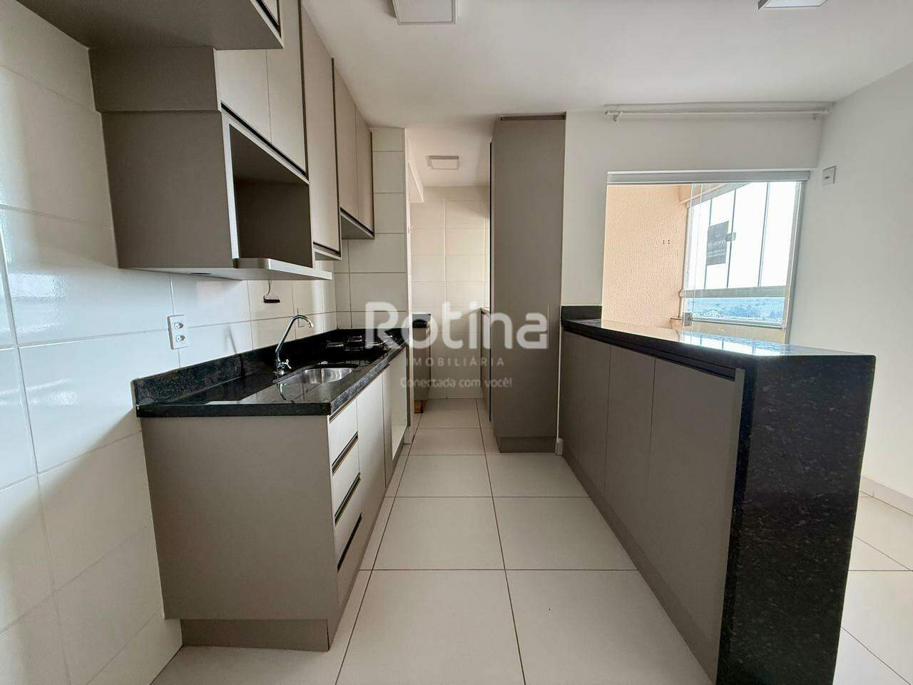 Apartamento para alugar, 2 quartos em Uberlândia no bairro Gávea no valor de R$ 2.100,00 - Rotina Imobiliária: 