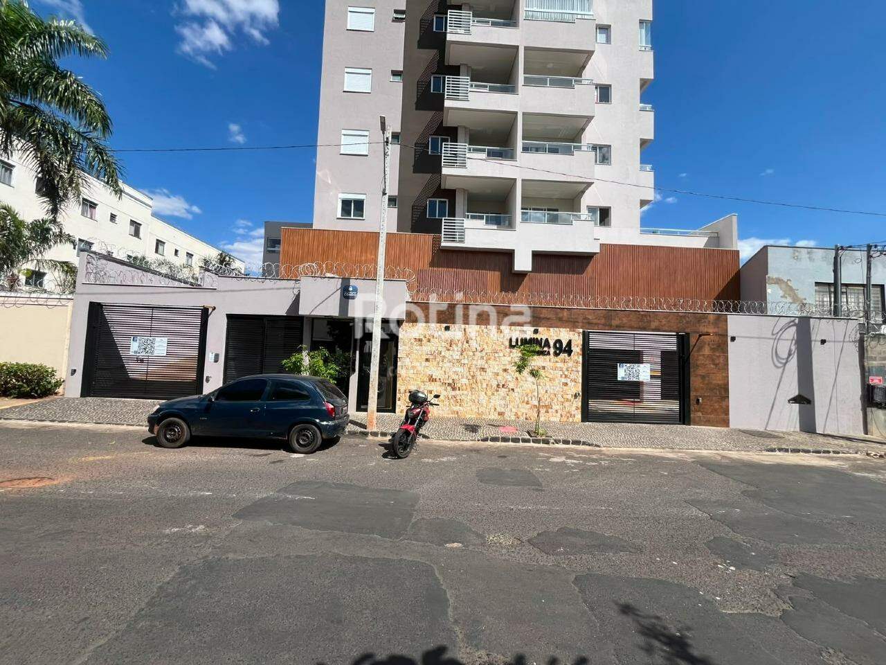 Apartamento para alugar, 1 quarto em Uberlândia no bairro Santa Mônica no valor de R$ 2.600,00 - Rotina Imobiliária: 