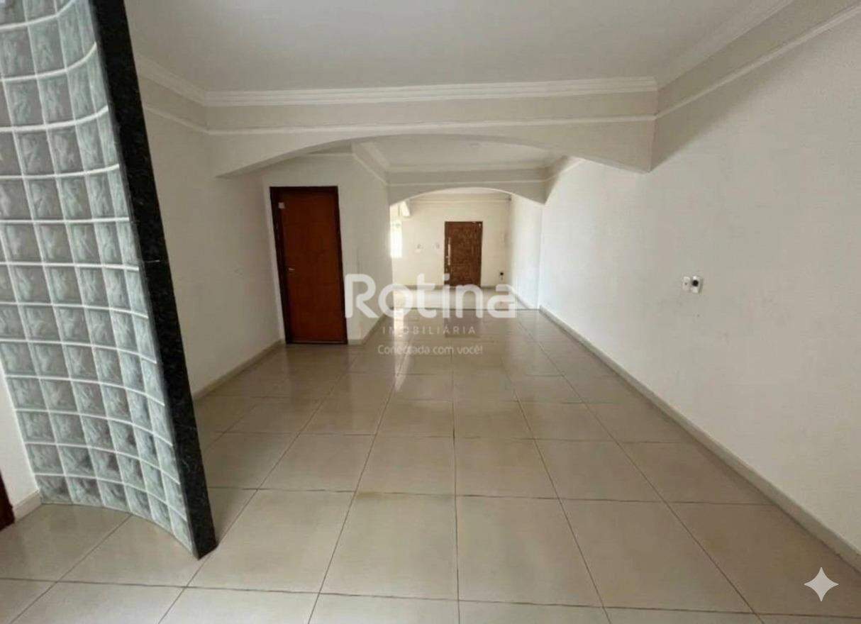Casa à venda, 3 quartos em Uberlândia no bairro Tibery no valor de R$ 670.000,00 - Rotina Imobiliária: 