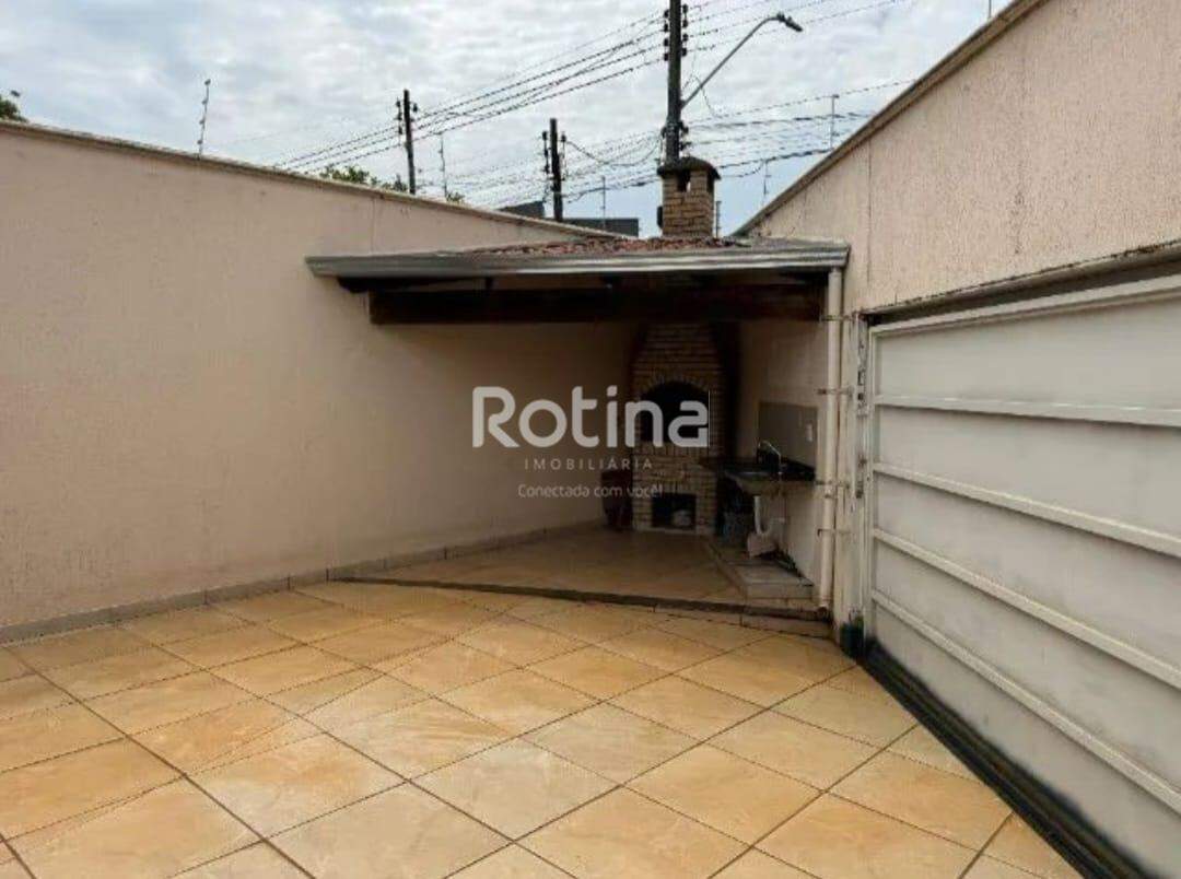 Casa à venda, 3 quartos em Uberlândia no bairro Tibery no valor de R$ 670.000,00 - Rotina Imobiliária: 
