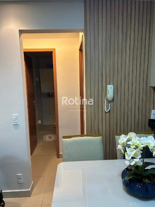 Apartamento para alugar, 2 quartos em Uberlândia no bairro Jaraguá no valor de R$ 2.300,00 - Rotina Imobiliária: 