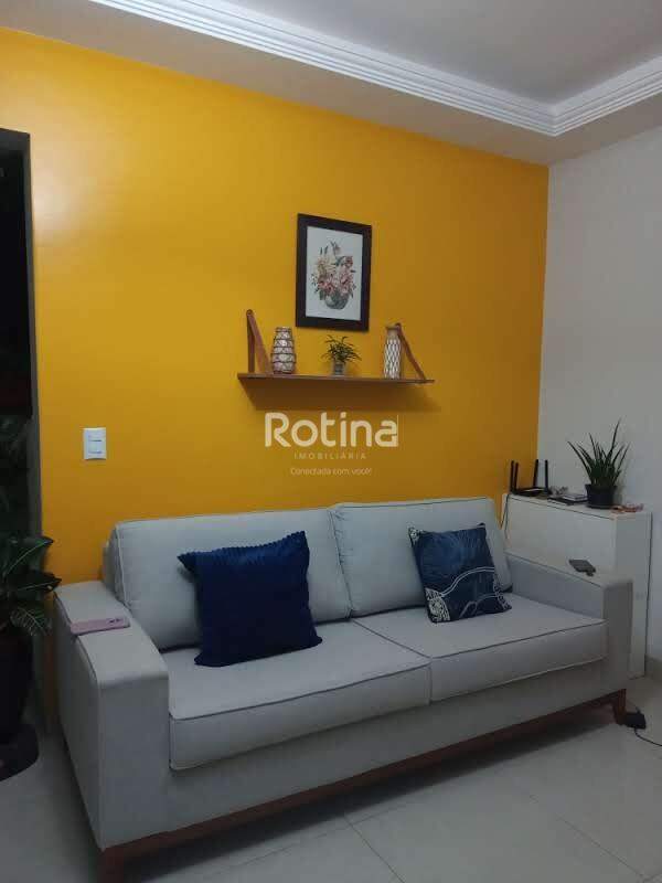 Apartamento à venda, 3 quartos em Uberlândia no bairro Santa Mônica no valor de R$ 460.000,00 - Rotina Imobiliária: 