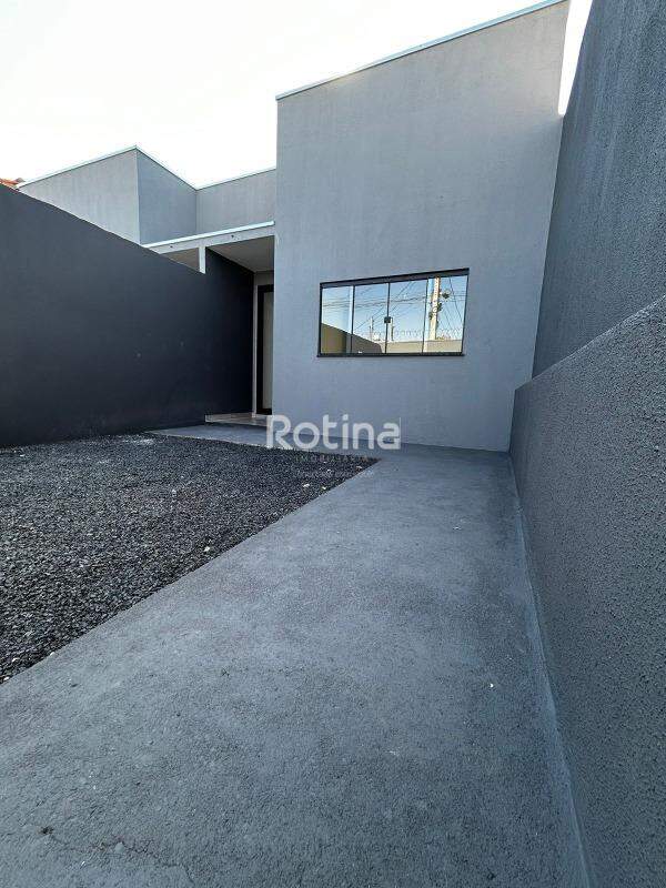 Casa à venda, 3 quartos em Uberlândia no bairro Shopping Park no valor de R$ 420.000,00 - Rotina Imobiliária: 