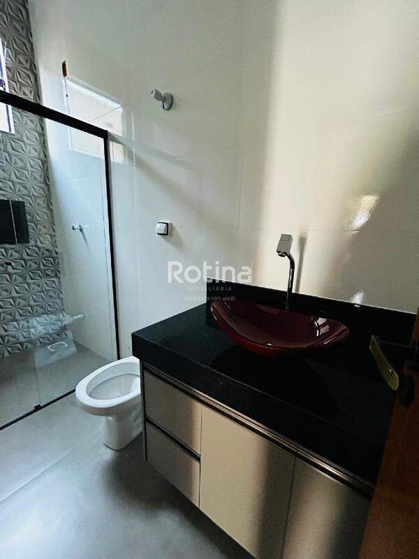 Casa à venda, 3 quartos em Uberlândia no bairro Shopping Park no valor de R$ 420.000,00 - Rotina Imobiliária: 