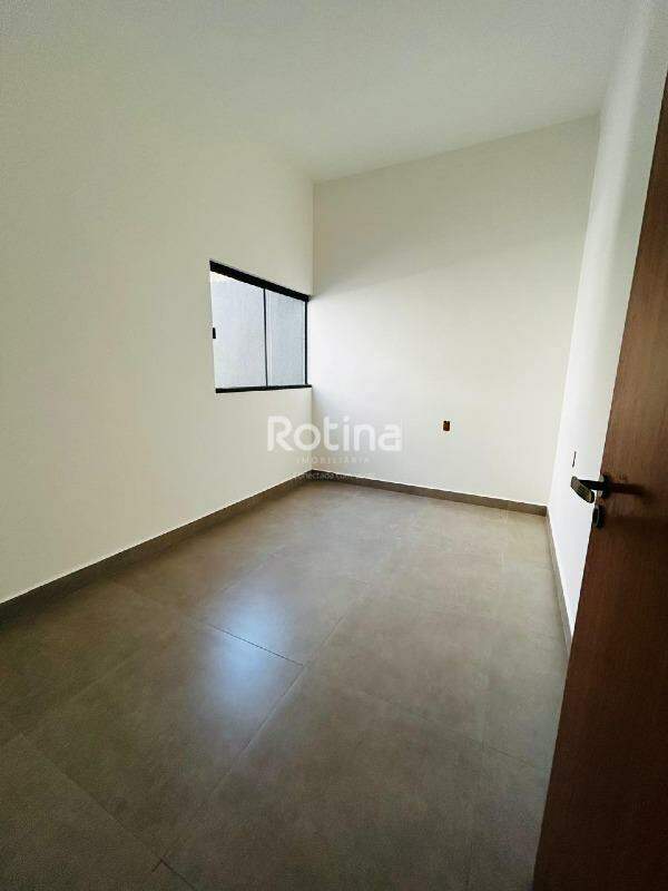 Casa à venda, 3 quartos em Uberlândia no bairro Shopping Park no valor de R$ 420.000,00 - Rotina Imobiliária: 