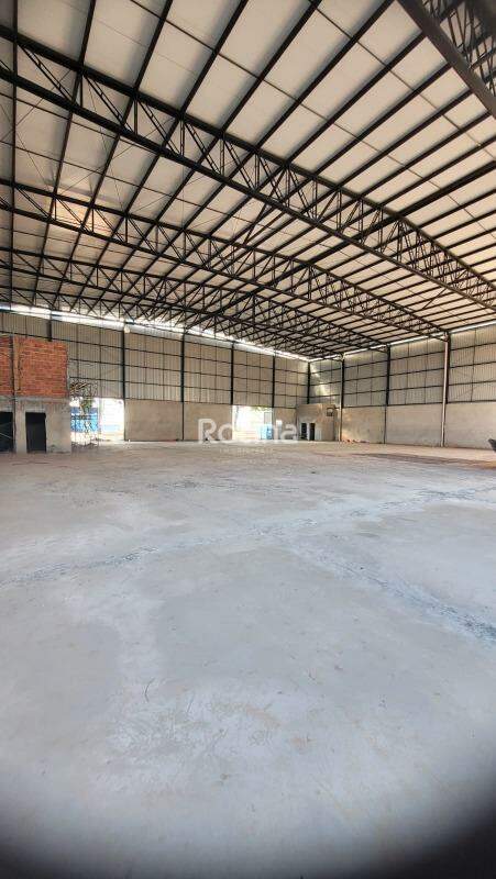 Galpão para alugar, em Uberlândia no bairro Tibery no valor de R$ 27.300,00 - Rotina Imobiliária: 