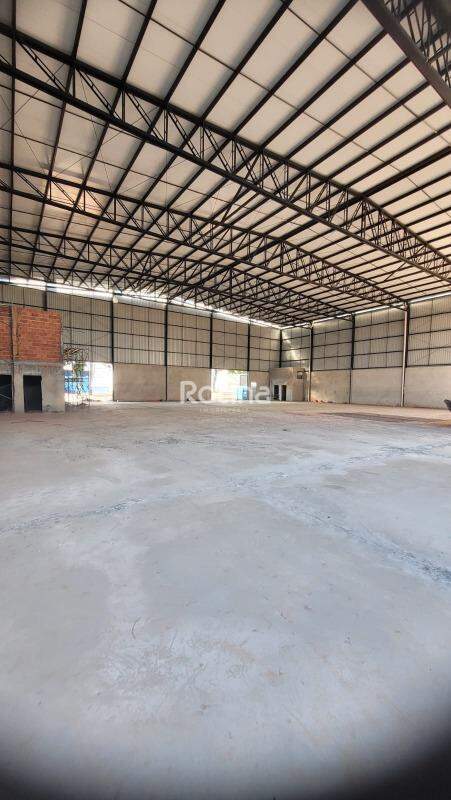 Galpão para alugar, em Uberlândia no bairro Tibery no valor de R$ 54.600,00 - Rotina Imobiliária: 
