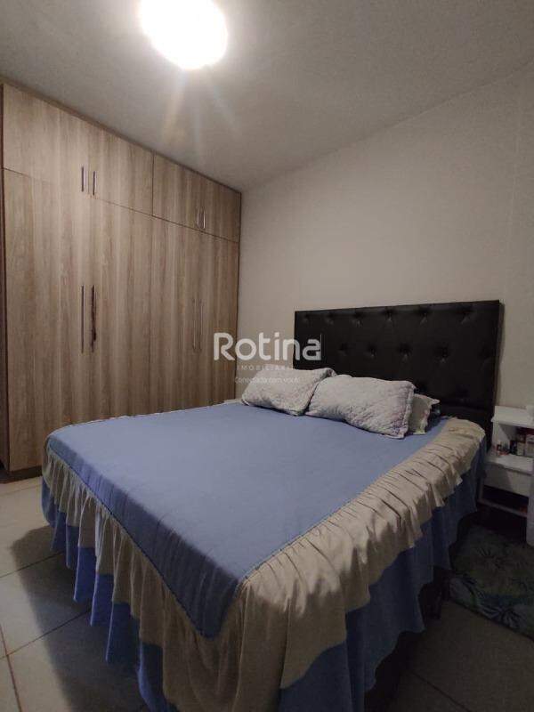 Apartamento à venda, 2 quartos em Uberlândia no bairro Umuarama no valor de R$ 270.000,00 - Rotina Imobiliária: 