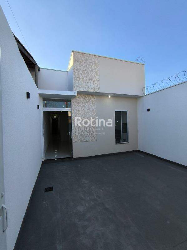 Casa à venda, 3 quartos em Uberlândia no bairro Jardim Canaã no valor de R$ 390.000,00 - Rotina Imobiliária: 