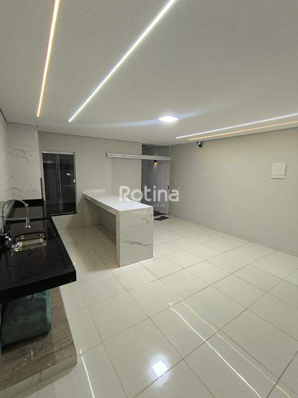 Casa à venda, 3 quartos em Uberlândia no bairro Jardim Canaã no valor de R$ 390.000,00 - Rotina Imobiliária: 