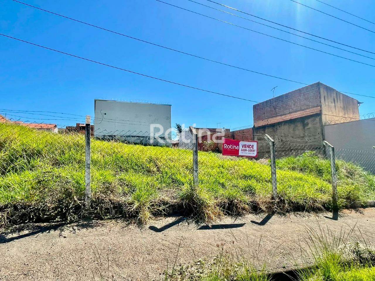Terreno à venda, em Uberlândia no bairro Cidade Jardim no valor de R$ 300.000,00 - Rotina Imobiliária: 