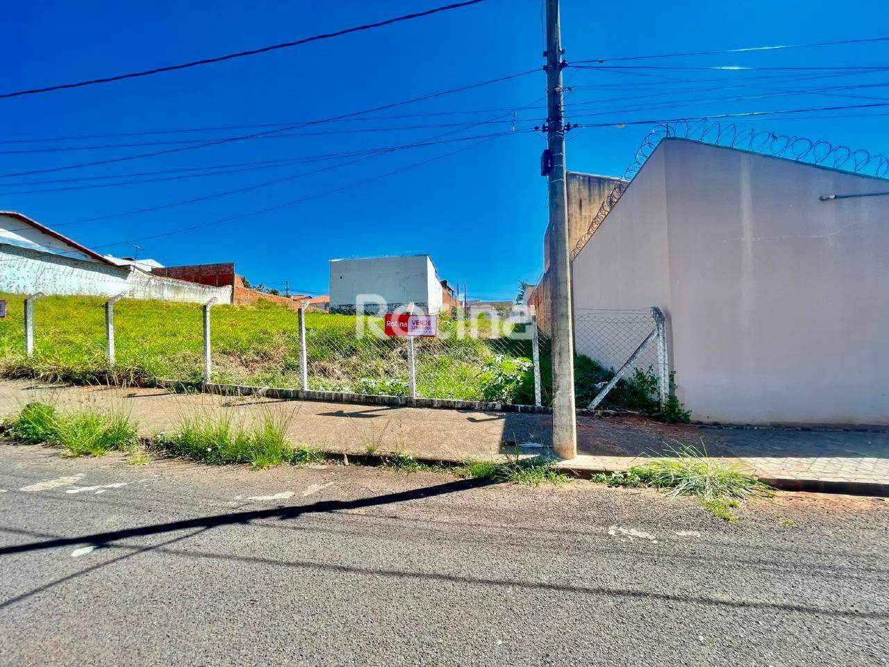Terreno à venda, em Uberlândia no bairro Cidade Jardim no valor de R$ 300.000,00 - Rotina Imobiliária: 