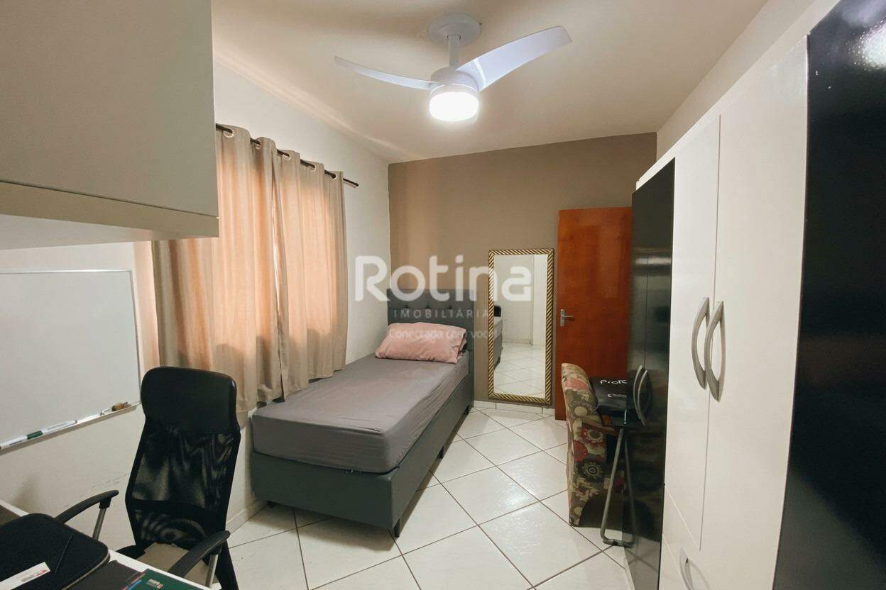 Casa à venda, 3 quartos em Uberlândia no bairro Presidente Roosevelt no valor de R$ 230.000,00 - Rotina Imobiliária: 