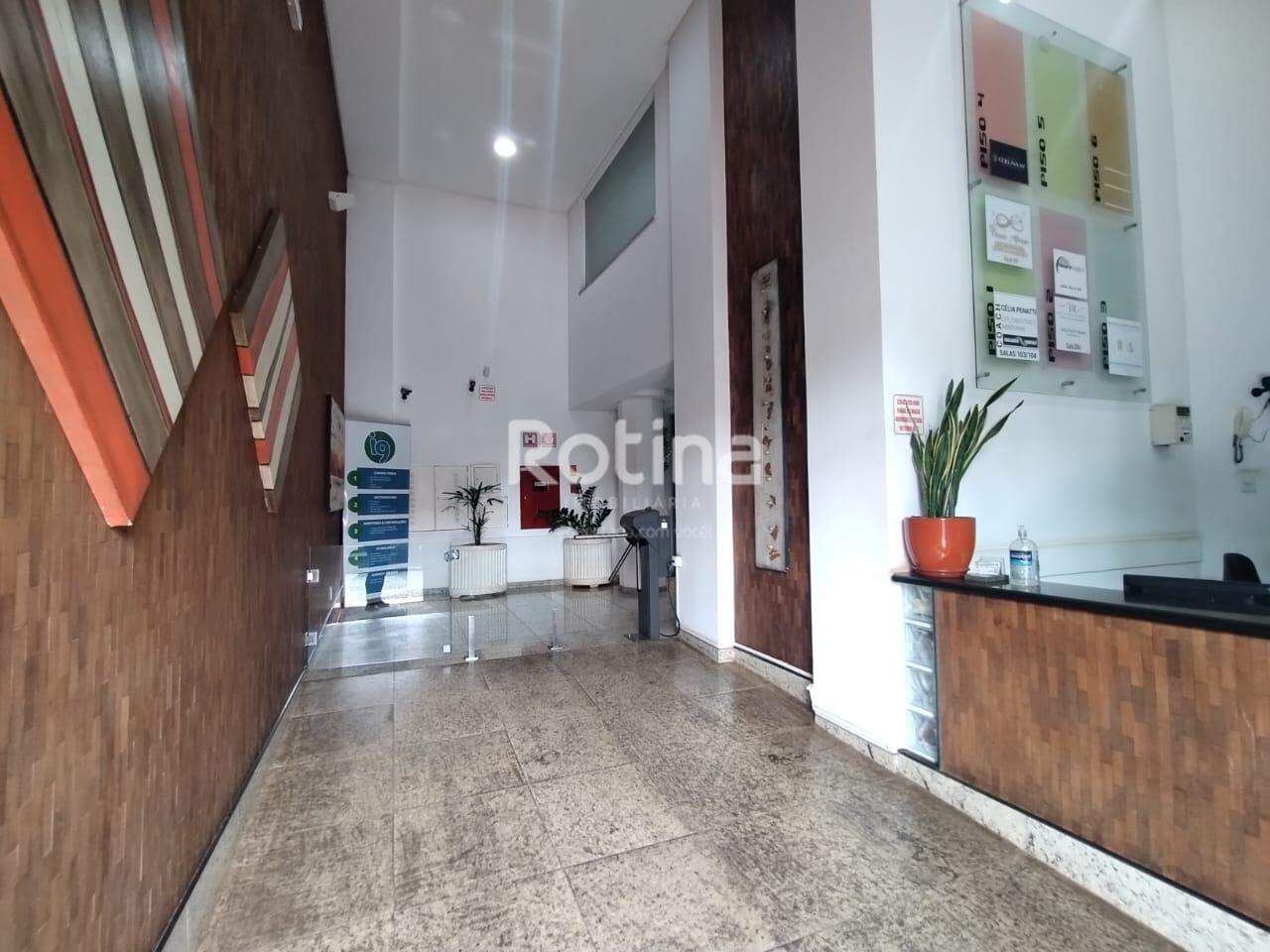Sala para alugar, em Uberlândia no bairro Centro no valor de R$ 1.200,00 - Rotina Imobiliária: 