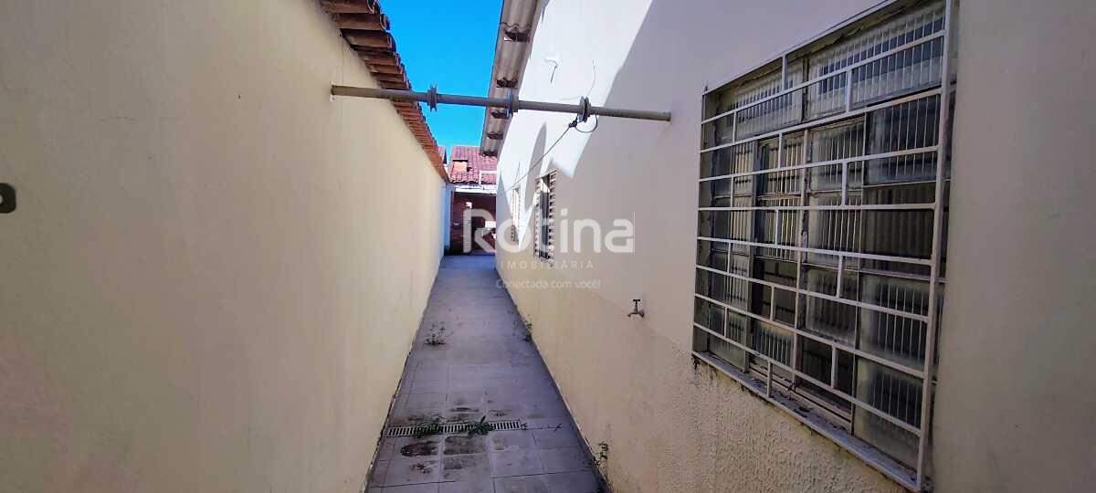 Casa à venda, 3 quartos em Uberlândia no bairro Segismundo Pereira no valor de R$ 640.000,00 - Rotina Imobiliária: 