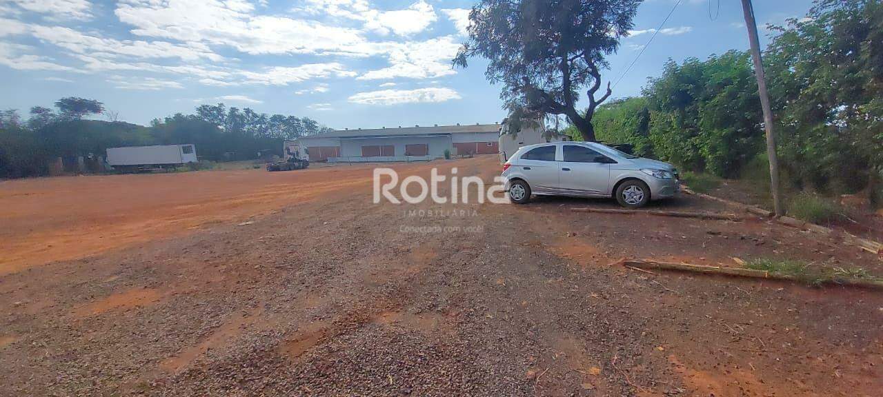 Área para alugar, em Uberlândia no bairro São Jorge no valor de R$ 13.000,00 - Rotina Imobiliária: 