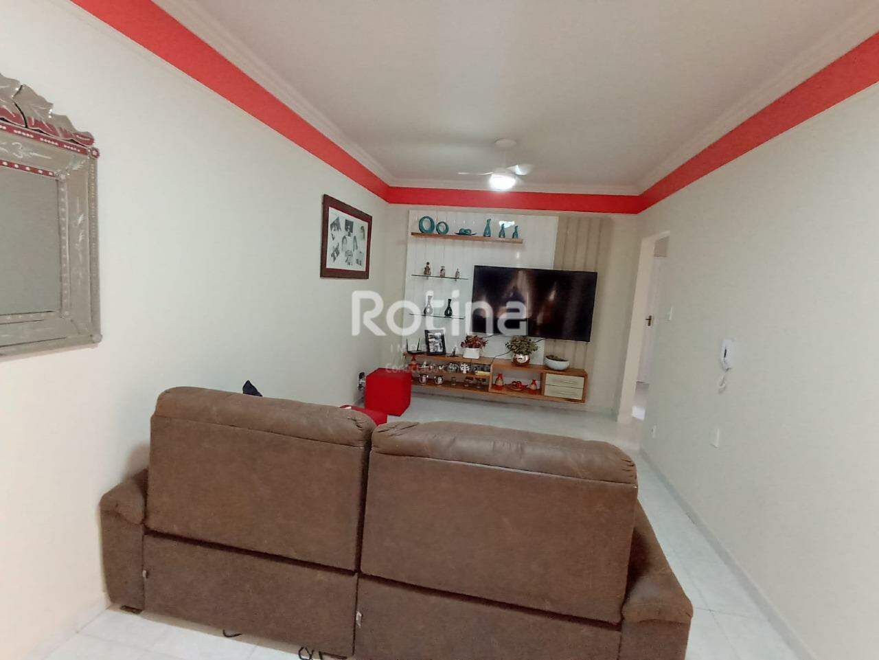 Apartamento à venda, 3 quartos em Uberlândia no bairro Santa Maria no valor de R$ 450.000,00 - Rotina Imobiliária: 