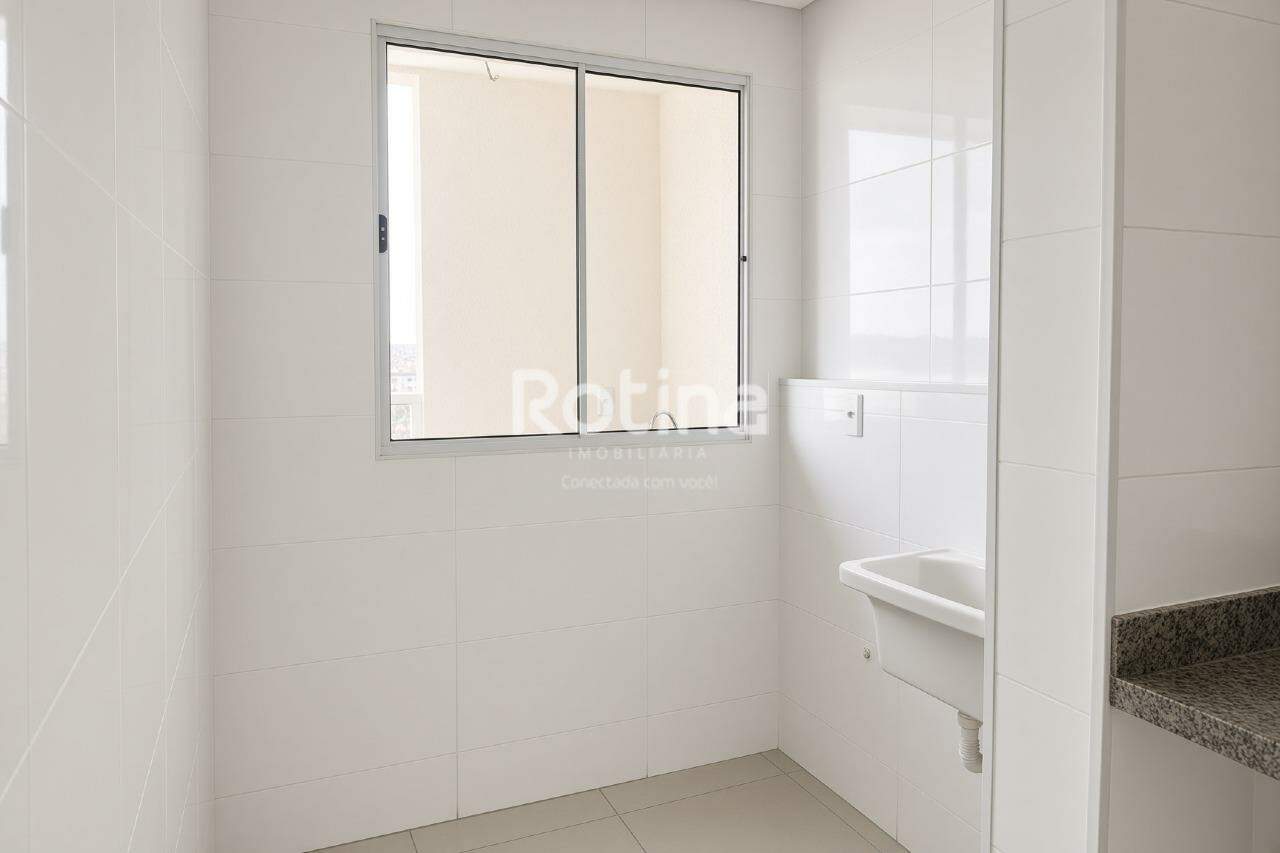 Apartamento à venda, 2 quartos em Uberlândia no bairro Segismundo Pereira no valor de R$ 370.000,00 - Rotina Imobiliária: 