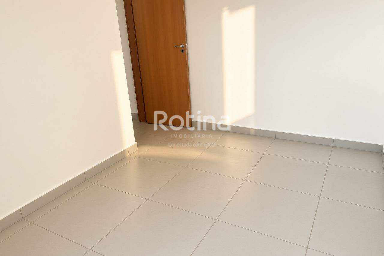 Apartamento à venda, 2 quartos em Uberlândia no bairro Segismundo Pereira no valor de R$ 370.000,00 - Rotina Imobiliária: 