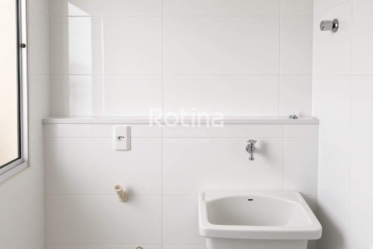 Apartamento à venda, 2 quartos em Uberlândia no bairro Segismundo Pereira no valor de R$ 370.000,00 - Rotina Imobiliária: 