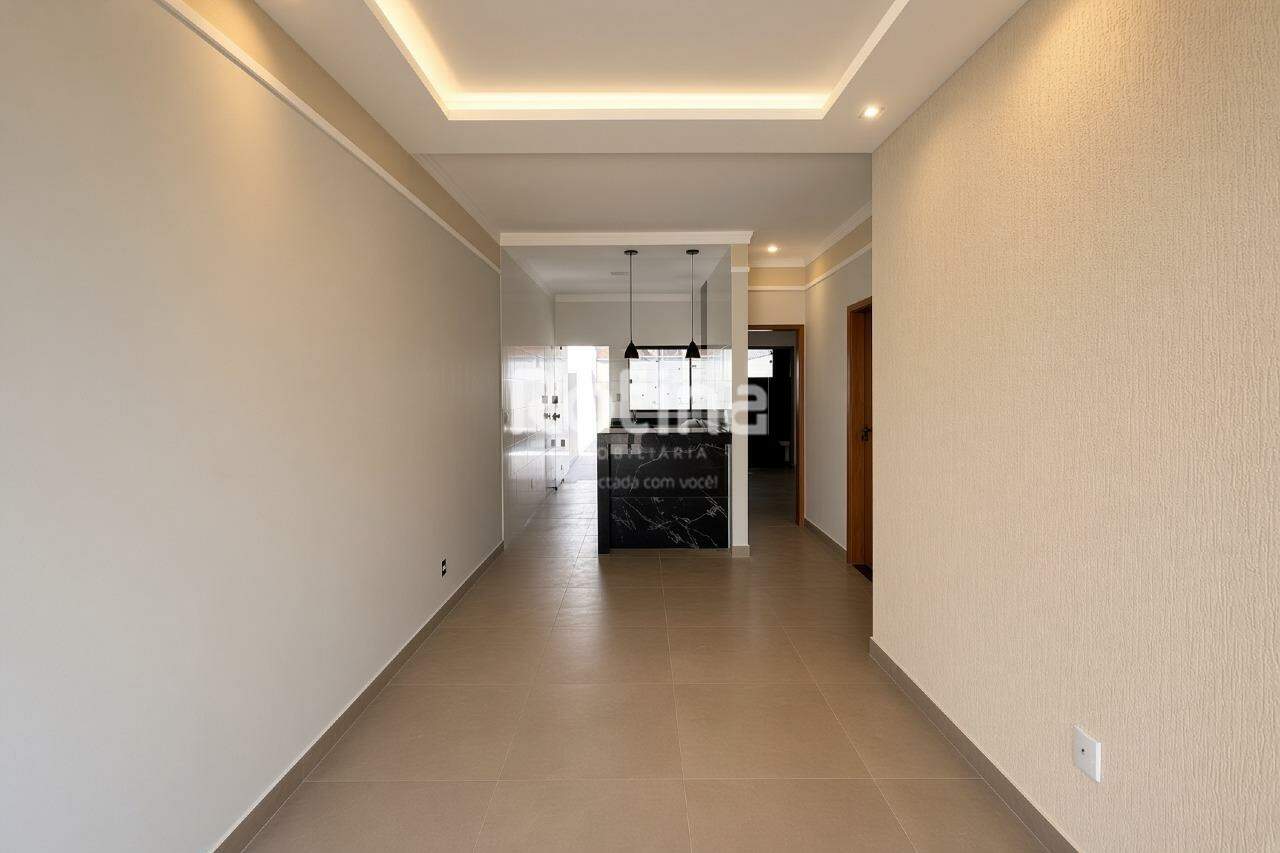 Casa à venda, 2 quartos em Uberlândia no bairro Jardim Canaã no valor de R$ 259.900,00 - Rotina Imobiliária: 