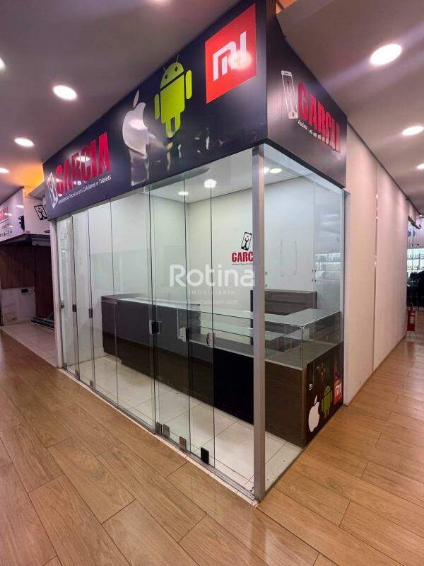 Loja para alugar, em Uberlândia no bairro Centro no valor de R$ 2.500,00 - Rotina Imobiliária: 