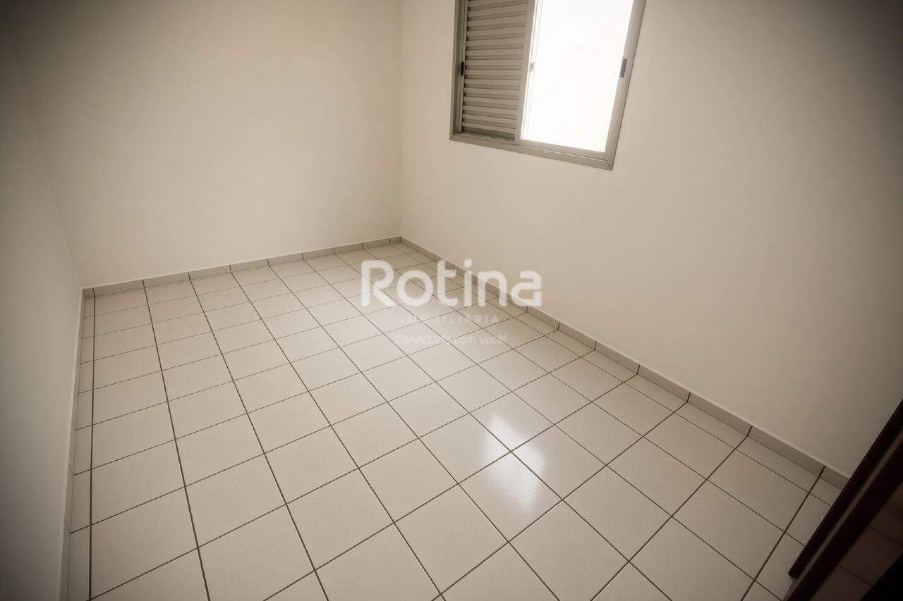 Apartamento à venda, 3 quartos em Uberlândia no bairro Santa Mônica no valor de R$ 440.000,00 - Rotina Imobiliária: 