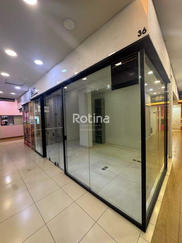 Loja para alugar, em Uberlândia no bairro Centro no valor de R$ 2.800,00 - Rotina Imobiliária: 