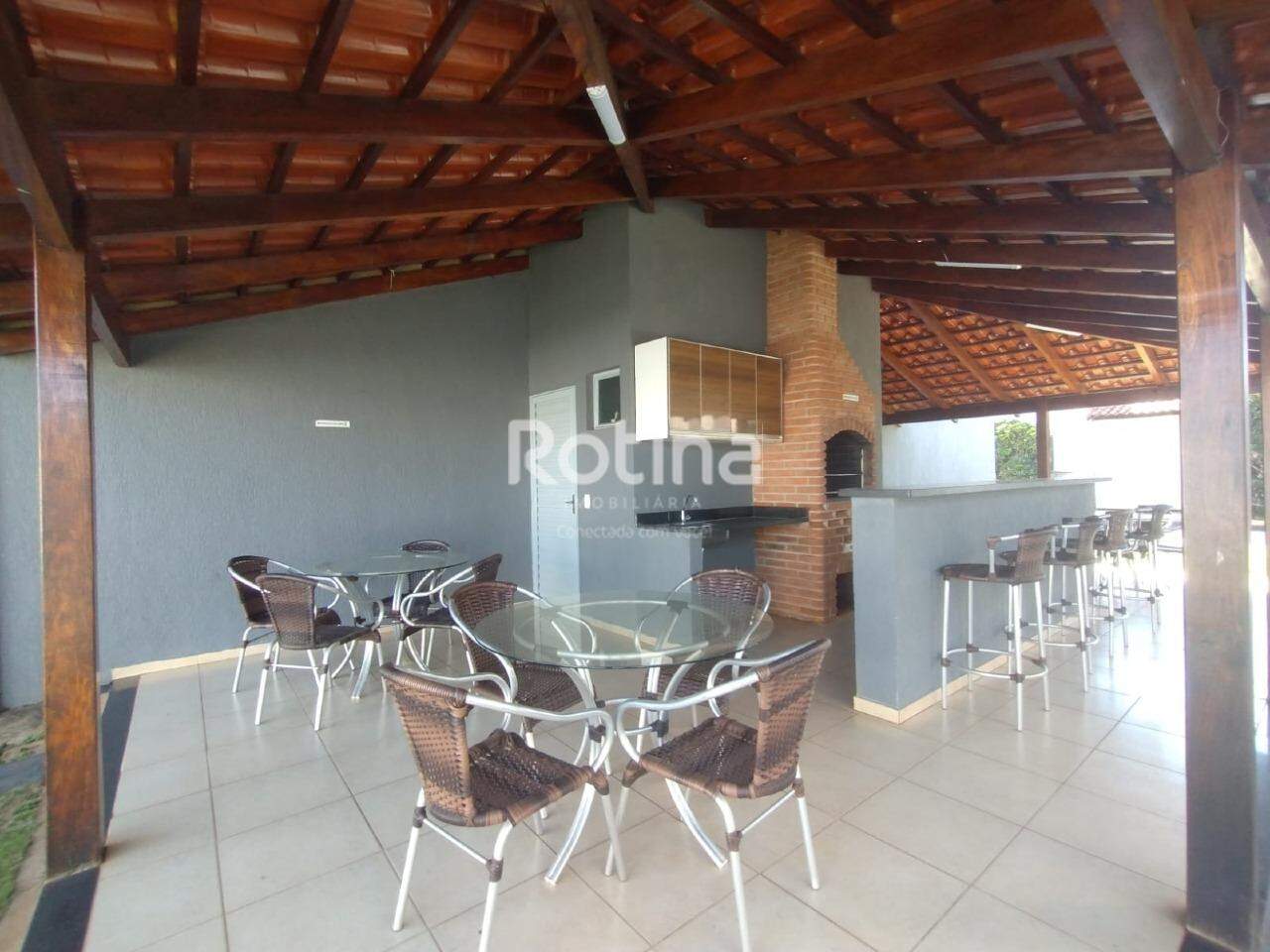 Casa Condomínio Fechado para alugar, 2 quartos em Uberlândia no bairro Jardim Holanda no valor de R$ 1.600,00 - Rotina Imobiliária: 