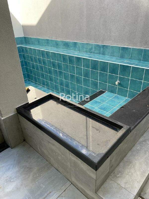 Casa à venda, 3 quartos em Uberlândia no bairro Quinta Alto Umuarama no valor de R$ 940.000,00 - Rotina Imobiliária: 