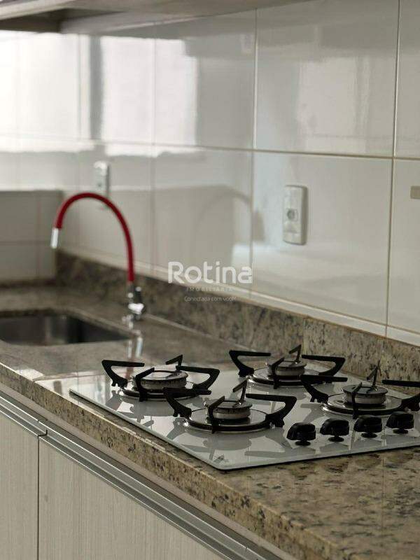 Apartamento à venda, 2 quartos em Uberlândia no bairro Panorama no valor de R$ 185.000,00 - Rotina Imobiliária: Cooktop