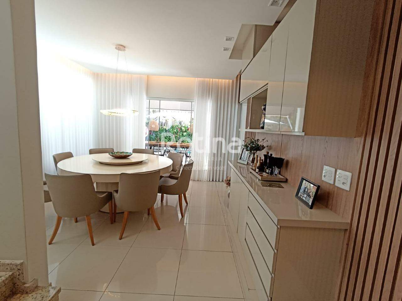 Casa Condomínio Fechado à venda, 4 quartos em Uberlândia no bairro Nova Uberlândia no valor de R$ 3.000.000,00 - Rotina Imobiliária: 