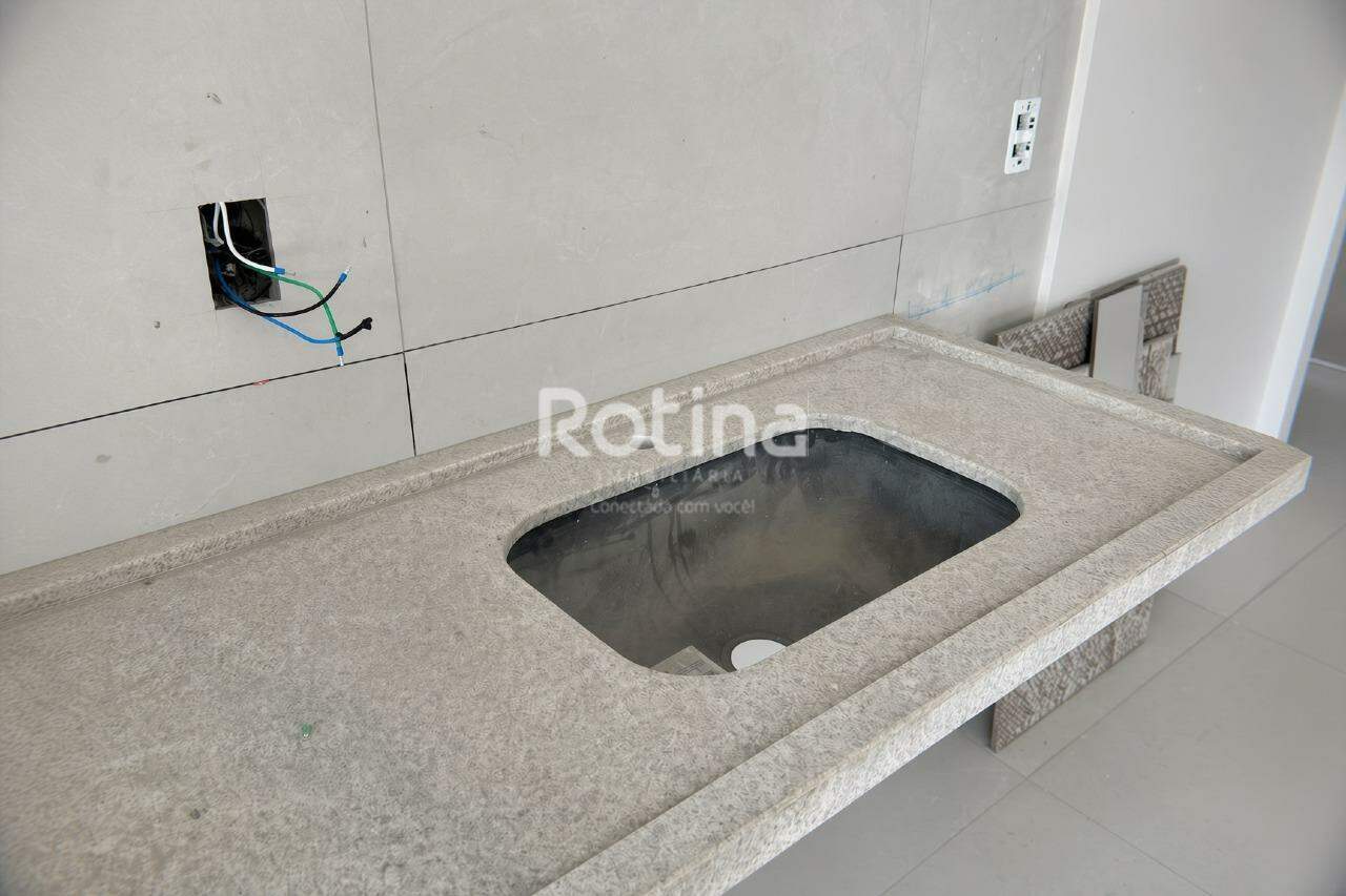 Apartamento à venda, 2 quartos em Uberlândia no bairro Santa Mônica no valor de R$ 810.000,00 - Rotina Imobiliária: 