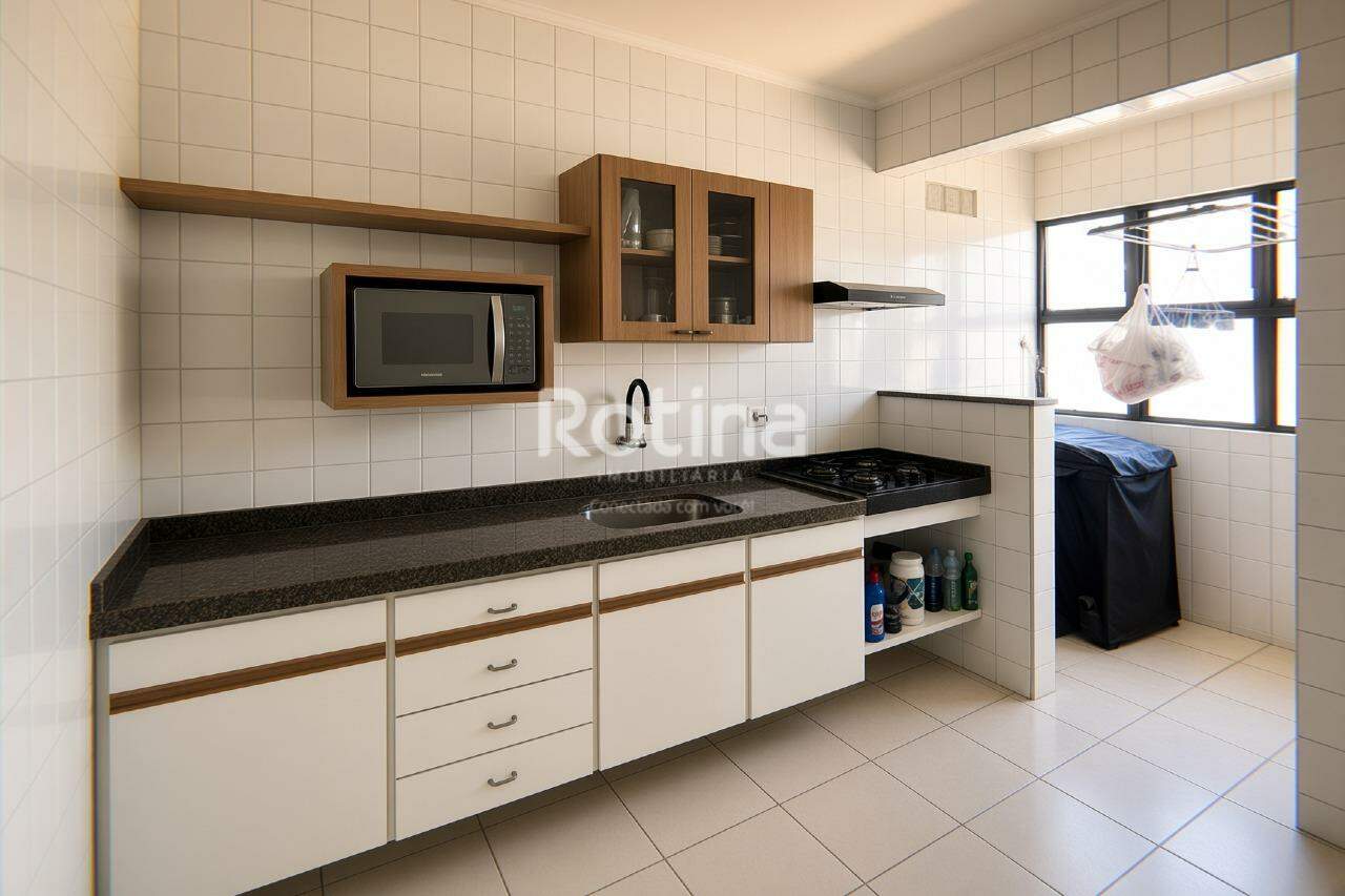 Apartamento à venda, 3 quartos em Uberlândia no bairro Tubalina no valor de R$ 255.000,00 - Rotina Imobiliária: 
