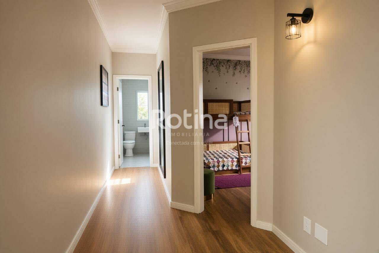 Casa à venda, 4 quartos em Uberlândia no bairro Jardim Karaíba no valor de R$ 1.600.000,00 - Rotina Imobiliária: 