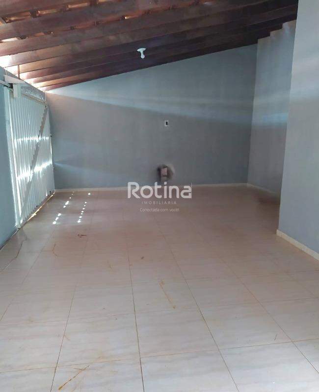 Casa à venda, 3 quartos em Uberlândia no bairro Granada no valor de R$ 525.000,00 - Rotina Imobiliária: 