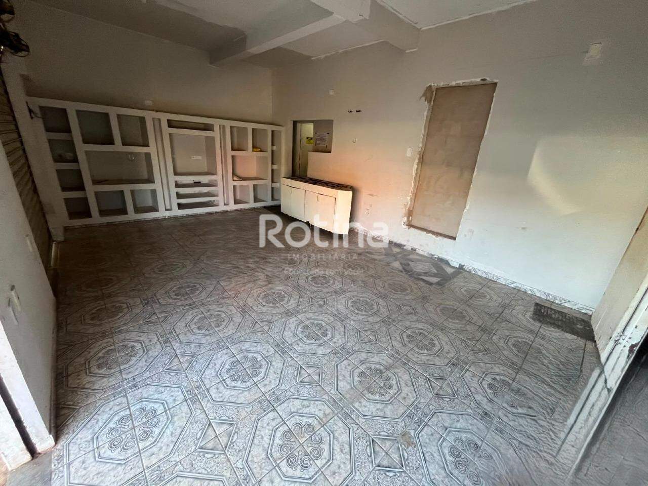 Comercial para alugar, em Uberlândia no bairro Santa Mônica no valor de R$ 1.700,00 - Rotina Imobiliária: 