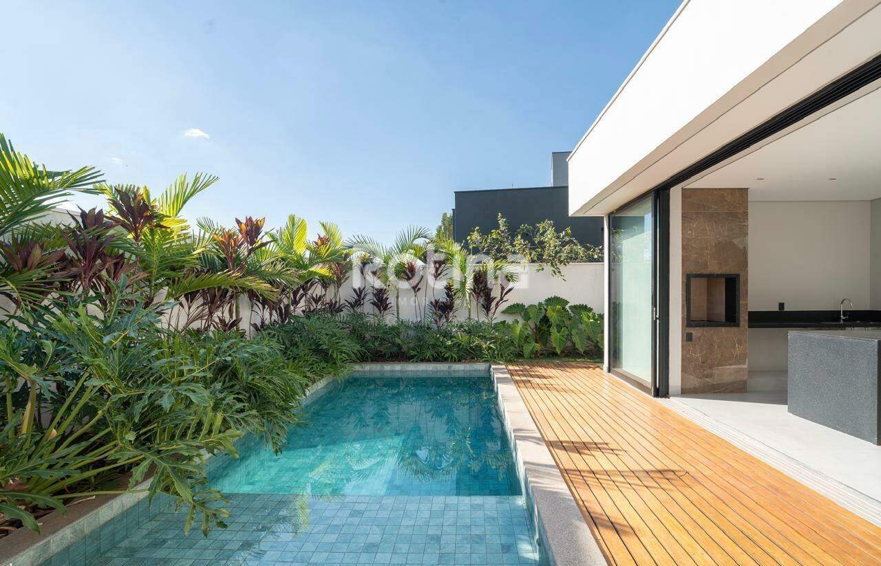 Casa Condomínio Fechado à venda, 4 quartos em Uberlândia no bairro Cond. Alphaville I no valor de R$ 2.900.000,00 - Rotina Imobiliária: 