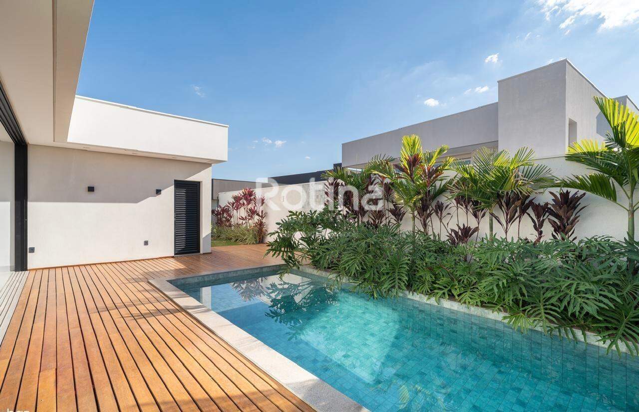 Casa Condomínio Fechado à venda, 4 quartos em Uberlândia no bairro Cond. Alphaville I no valor de R$ 2.900.000,00 - Rotina Imobiliária: 