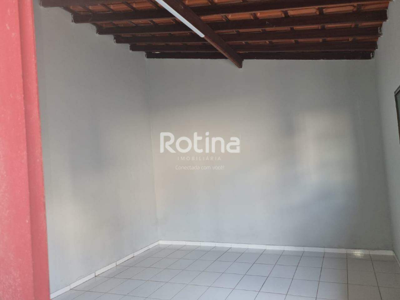 Casa à venda, 3 quartos em Uberlândia no bairro Alto Umuarama no valor de R$ 800.000,00 - Rotina Imobiliária: 