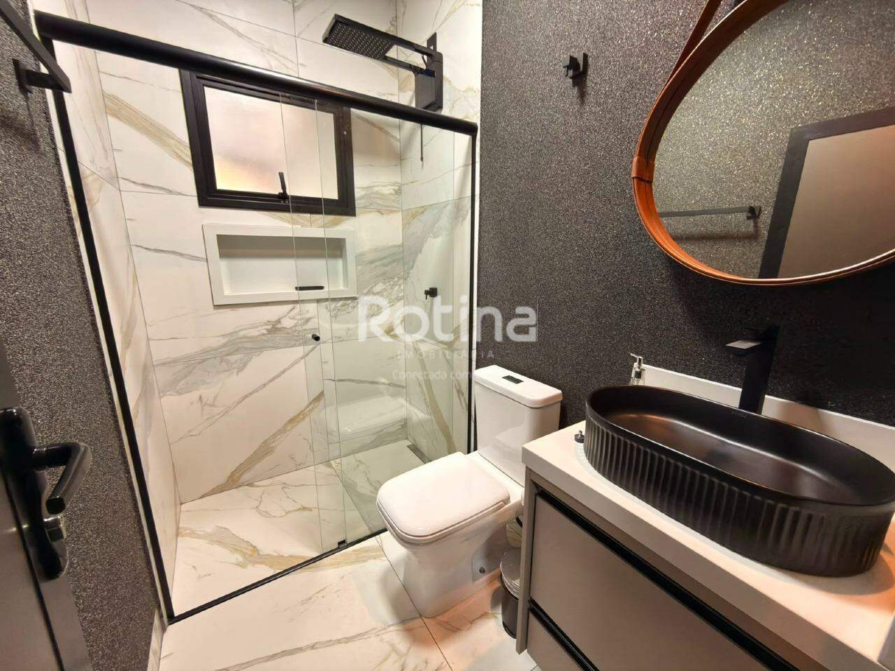 Kitnet para alugar, 1 quarto em Uberlândia no bairro Minas Gerais no valor de R$ 3.000,00 - Rotina Imobiliária: 