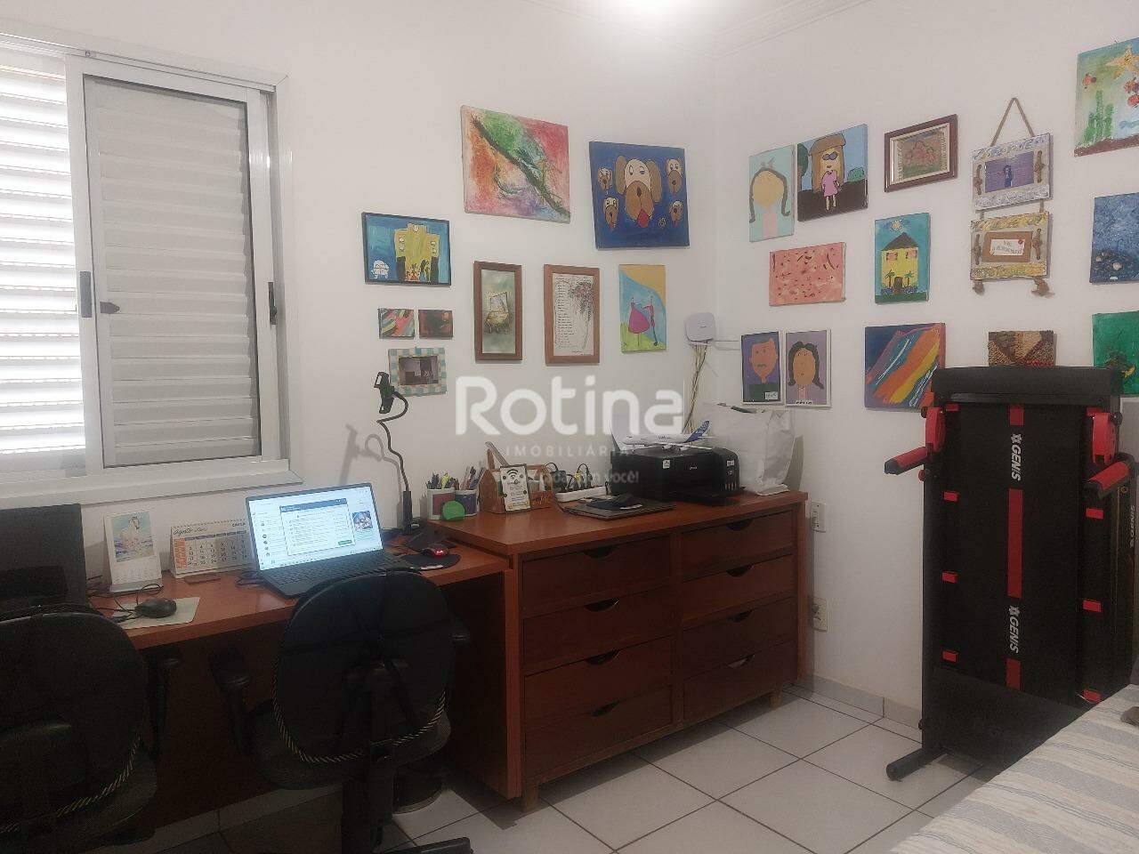 Apartamento para alugar, 3 quartos em Uberlândia no bairro Tabajaras no valor de R$ 3.000,00 - Rotina Imobiliária: 